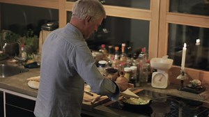 2.5K views · 11 reactions | “… It is beautiful and really gives an extra touch to my kitchen” – this judgment applies to the original design called “Honeycomb” by our Dutch partner MAKUS Kitchen. The start-up has set itself the goal of making induction cooking more popular in the Netherlands – with a stylish design and high-quality glass-ceramic. Worth seeing. | SCHOTT CERAN | Facebook