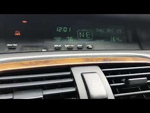 2002 Toyota Avalon XLS Start Up