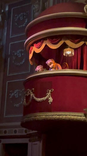 Right Before the Curtains Open 🎬✨ Muppets Theater Entrance POV #DisneyPOV #MuppetVision3D #HollywoodStudios #ThemeParkPOV #DisneyVibes | Sophia Newbill