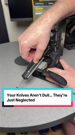 If your kitchen knives are tearing food instead of slicing it cleanly, the problem usually isn’t the knife — it’s the edge. Most people never sharpen their blades properly, and cheap pull-through sharpeners rarely give consistent results. This precision sharpening system makes it simple. The adjustable angle guide lets you dial in the exact sharpening angle you want, so you get repeatable results every time. The tri-abrasive rod gives you coarse and fine diamond surfaces plus ceramic for finishi