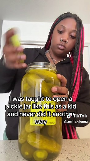 How to Easily Open a Jar of Pickles with One Pop