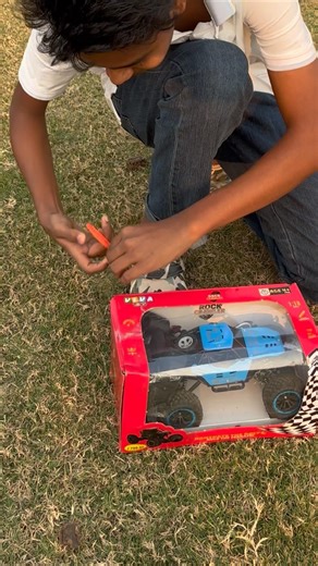 Off Road Veva Rock Crawler Remote Control Car Unboxing 🔥😁