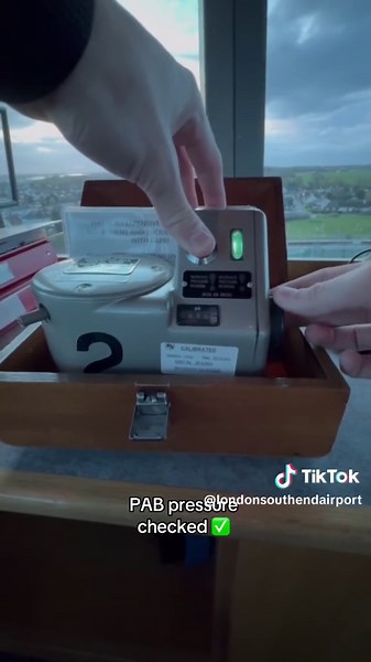 A Day in the Life of an Air Traffic Control Assistant - ATCA