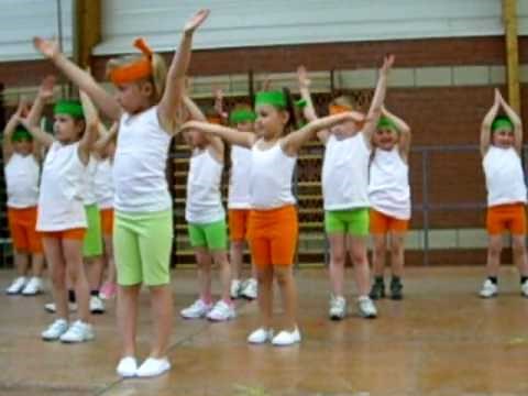 Black eyes peace classe maternelle