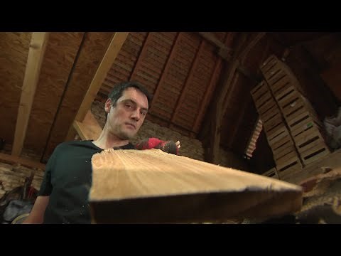 Savoir-faire : des bardeaux de châtaignier fendu à Archignac