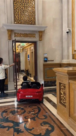 The son's driving level is still better than mother's 🛻😎🥰#carforkids #drive #ride #kidstiktok #funnytoys #shorts #toysoftiktok #thekidscars #toysforkids #toycar #electric #kids #play #childhood #outtoplay #mom #kidsx_net #drivingskill