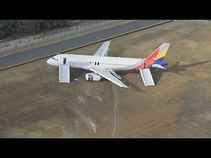 Asiana plane skids off runway at Hiroshima Airport, injuring 22 people