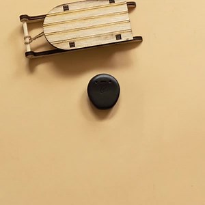 4.5K views · 38 reactions | Sleigh bells ring — are you listening? Hear every winter wonderland sound this holiday season with the Kanso 2 Sound Processor, our off-the-ear sound processor with innovative connectivity in a simple and durable all-in-one design. Learn more: https://bit.ly/4gUYytt | Cochlear Americas | Facebook