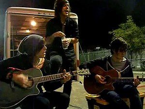 Artist Vs Poet- Adorable (Acoustic) @ Java Junction
