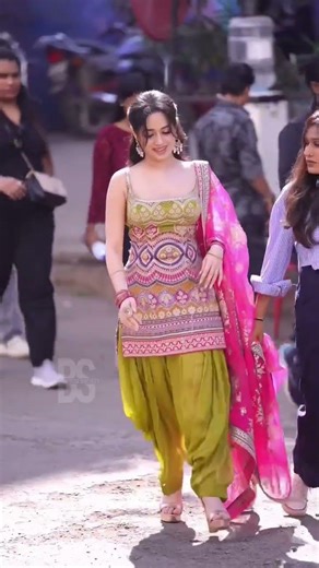 #laxmimahen #trustonallah #trend