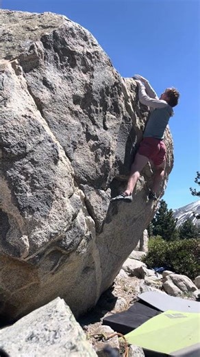 Math (?) V5 — Dorm Boulder, Mammoth CA