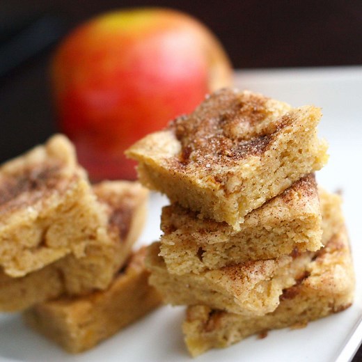 Apple Squares