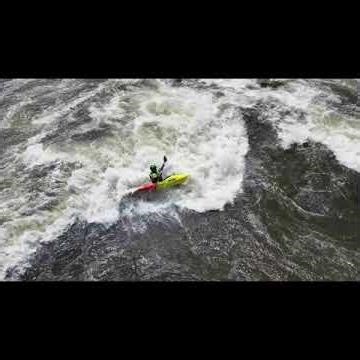 Pyranha Kayaks Storm Spinning! #pyranhakayaks
