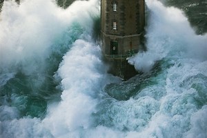 Lighthouse Mare La Jument (16 photos   2 videos) » Nevsedoma