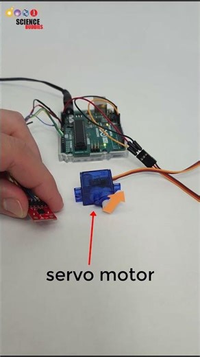 #arduino servo control with accelerometer
