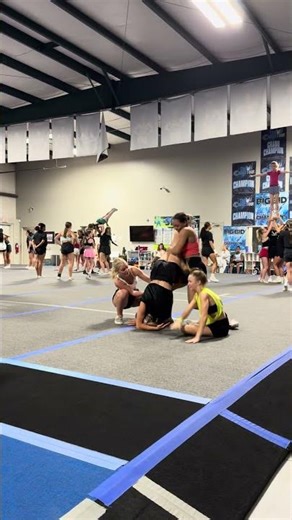 Cheer Bloopers #funny #fail stung group mix up, back spot flying!!