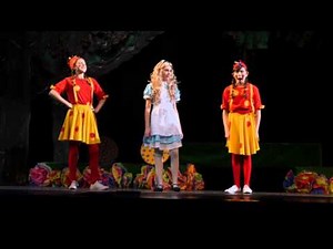 Julia and Sophia as Tweedle Dee and Tweedle Dum