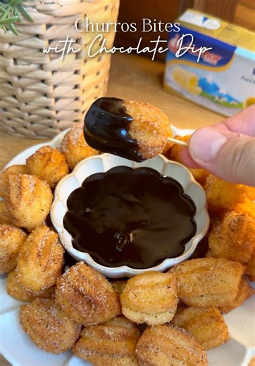 Resepi Churros Bites dengan Coklat Dipping