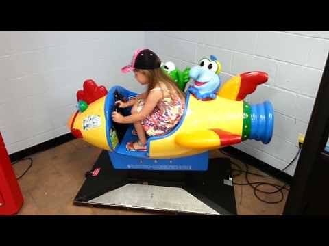 MUPPET BABIES COIN-OP KID'S AMUSEMENT RIDE - Lilly Freeze AUGUST 2014 Wal-Mart