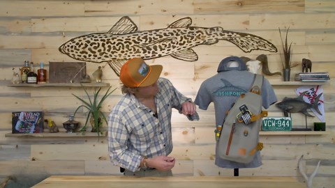 Amazon.com : Fishpond Thunderhead Submersible Sling : Sports & Outdoors