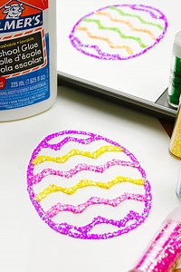 29K views · 128 reactions | Trace an egg design with glue, sprinkle on the glitter, and watch the magic happen. ✨ The result? Bright, sparkly, and totally unique Easter eggs—no dye required! (Bonus: No chance of dropping an egg and watching it splatter on the floor. ) https://onelittleproject.com/easter-egg-glitter-art/ | One Little Project | Facebook
