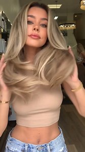 Watch Clip in Hair Extensions install on Amazon Live