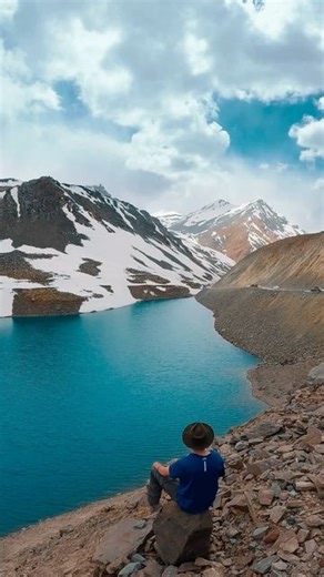 Isa Khan | Travel on Instagram: "On your journey to Leh via Manali, you’ll come across two stunning lakes, Deepak Tal and Sooraj Tal. However, some travelers may experience symptoms of Acute Mountain Sickness (AMS) at these high altitudes (like I did) 🤪 If you start to feel unwell, it’s best not to linger here for too long. Make sure to acclimatize properly before continuing your journey. . . . #ladakh #himalayas #lehladakh #manali #travelindia"