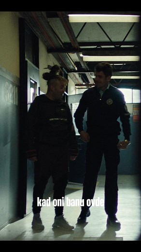 Šta ćete vi kad oni banu ovde da me vade?😂 #balkatongang Ko jedva čeka #3211? Ceo projekat i sve pesme sa albuma su napisane tokom Rastinog boravka u istražnom zatvoru👇🏼 Budite među prvima koji će čuti pesme sa novog albuma🔜 19. septembra na premijeri #3211 u MTS dvorani i #cineplexx Galeriji 🎞️ Od 21. septembra slušamo album #3211 u svim bioskopima širom Srbije i regiona 📍 #rasta #stefanrasta #stefandjuricrasta #rastastefan #balkaton #universal #film #novo #ubioskopima #septembar #fyp #fy