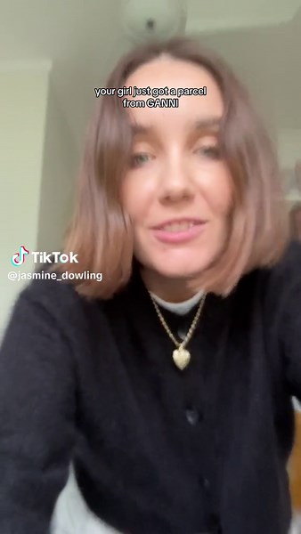 GANNI Boubag Unboxing | Cute Pink Gradient Bag Review