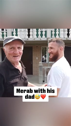 Merab Dvalishvili’s father showing him some techniques😅❤️