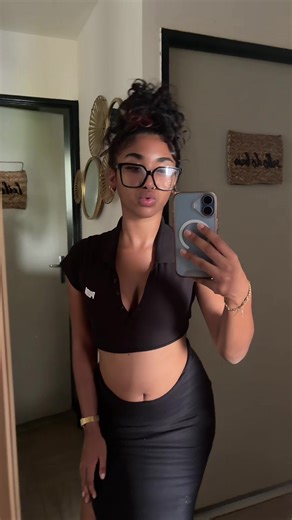 Vidéos de ɐʌǝ’🎋 (@lblevaa) avec son original - Best_songs_france