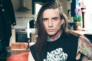 Exclusive Patreon happenings in June! 📆 Community Game Night ( accessible from tier Onyx and up ) June 13th with Rikard Ekberg 📆 Patreon Hangout ( how to write orchestral arrangements deep dive, Q&A and more ) June 23rd with Rikard Ekberg Read more at https://www.patreon.com/eleine 🔥 #Eleine #RikardEkberg #Patreon #June | ELEINE