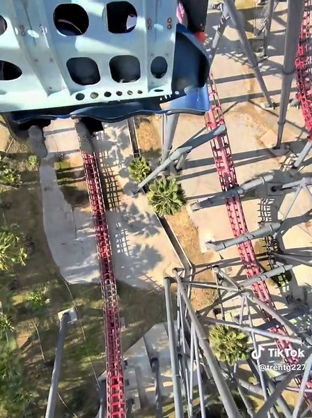 Six Flags Magic Mountain X2 Roller Coaster POV