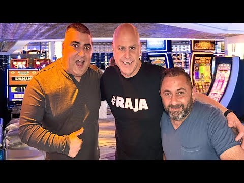 Celebrating my Birthday in Las Vegas with NG Slot & Mr Mike! ‪@NGSlot‬ ‪@MrMikeSlots‬