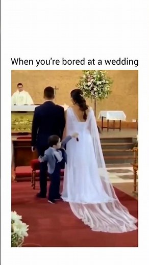 When you're bored at a wedding😂🫠
