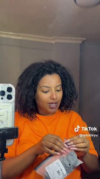 Creating Cute Curly Hairstyles with Natural Hair