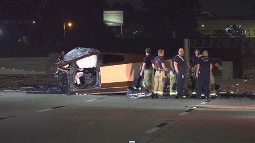 2 dead in fiery wrong-way crash on Katy Freeway, police say