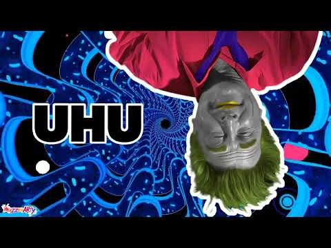 UHU - Airplane - Steve McCrosky - Lloyd Bridges by muzzerARTy