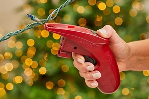 The LightKeeper Pro Fixes Defective Bulbs—and It Saved My Christmas Lights