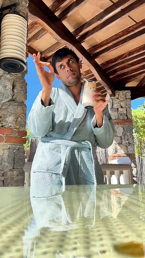 Perfect Coffee Girl: Making Dalgona Coffee Tutorial