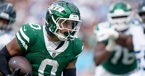 Braelon Allen injury update: New York Jets RB leaves Monday Night Football after appearing to hurt his knee