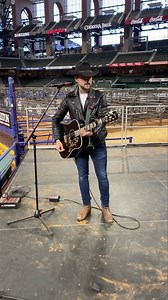 I believe that singing our national anthem is the highest honour a singer could ever have. Singing it in America, at the most spectacular rodeo in the world, takes my national pride to a whole-new-level. Thank you NATIONAL FINALS RODEO for this amazing honour, and thank you Canada for encouraging me and supporting me throughout my career! 🇨🇦 🇺🇸 — (don’t worry, I’ll take my hat off during the performance!) | Brett Kissel