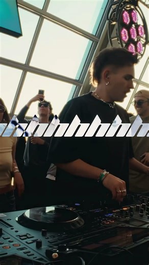 such a banger wow #techno #rave #technodance