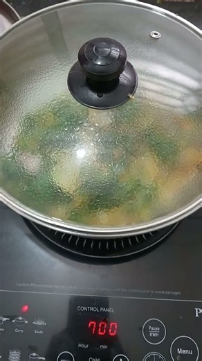 Induction Cooking: Is It *Actually* Worth Switching To?