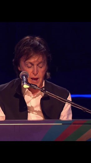 Lady Madonna Live 2013: Memorable Concert Performance by Paul McCartney