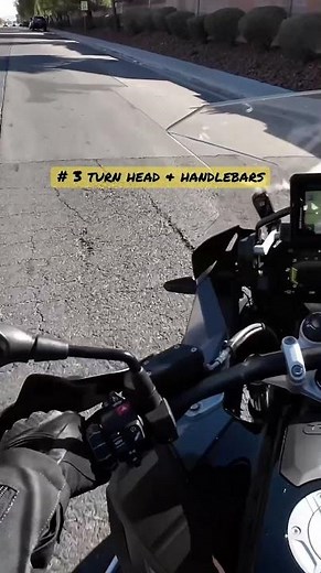 How To Make Slow U-turns On a Motorcycle