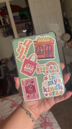 Just got a new kindle🥹 give me tips and tricks!!! #kindle #booktok #books #bookish #kindleunlimited