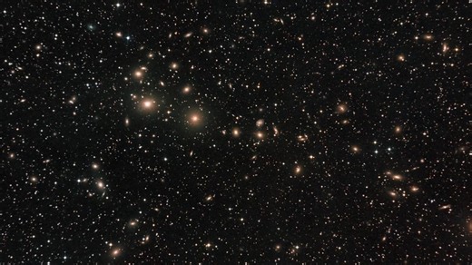 看！密密麻麻的星星，我们将放大到NGC1270