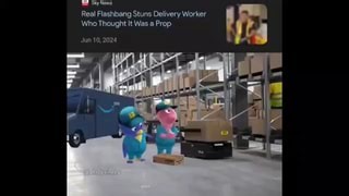Real Flashbang Stuns Delivery Worker 'Who Thought It Was Prop Jun 10, 2024 - iFunny