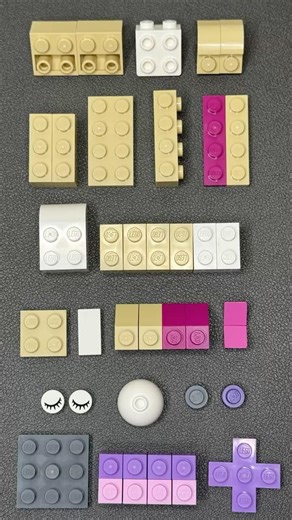 Easy LEGO Bear with a Gift